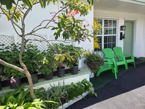 8380 NW 28th Street, Sunrise, FL 33322
