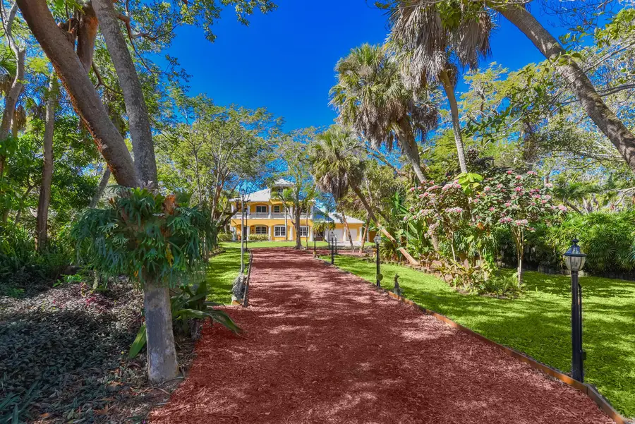 8073 S Indian River Drive, Fort Pierce, FL 34982 - #2