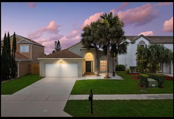 22449 Middletown Drive, Boca Raton, FL 33428