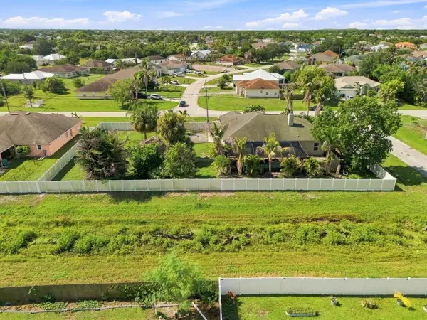 499 SW Millard Drive, Port St Lucie, FL 34953
