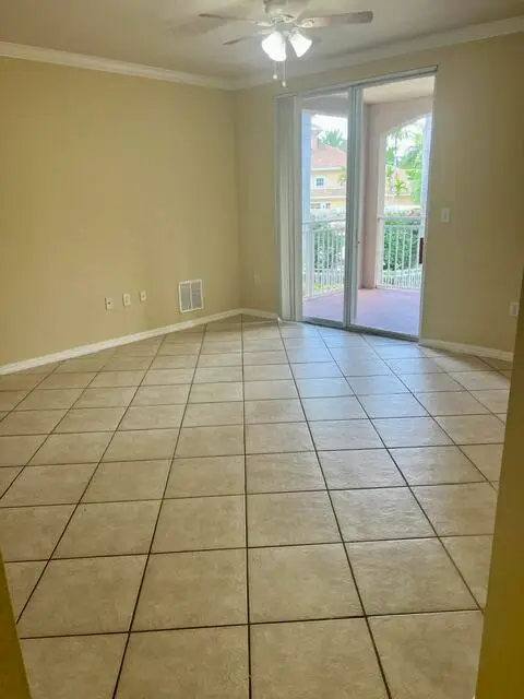 6426 Emerald Dunes Drive #206, West Palm Beach, FL 33411 - #2