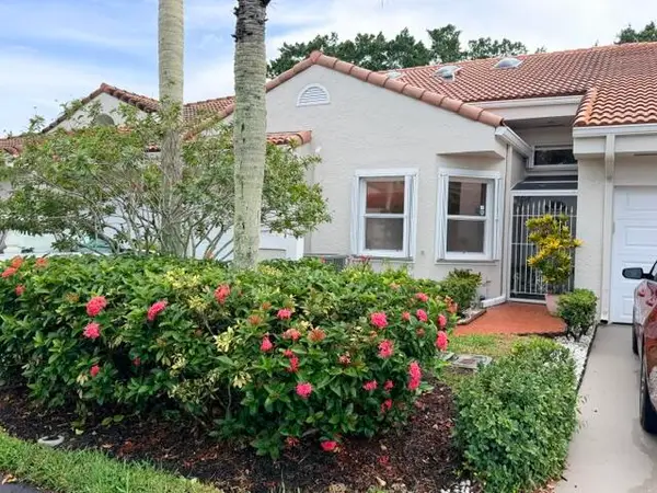 11132 S 180th Court S, Boca Raton, FL 33498