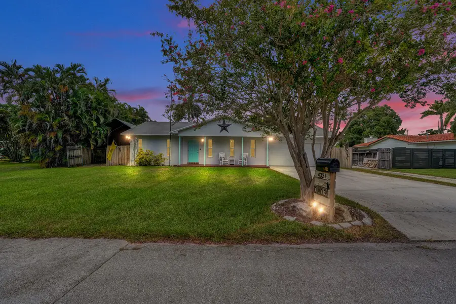 4321 SW 73rd Terrace, Davie, FL 33314 - #2