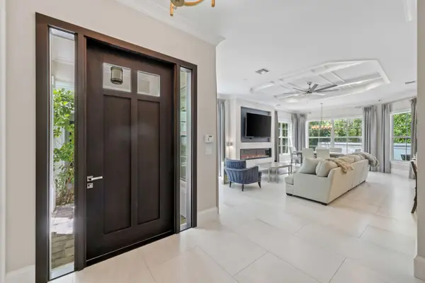 957 Sweetwater Lane, Boca Raton, FL 33431