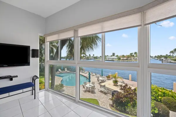 725 N Riverside Drive #203, Pompano Beach, FL 33062