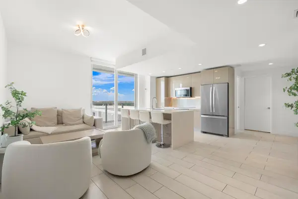 2000 Metropica Way #801, Sunrise, FL 33323
