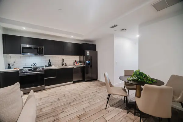 398 NE 5th Street #1515, Miami, FL 33132