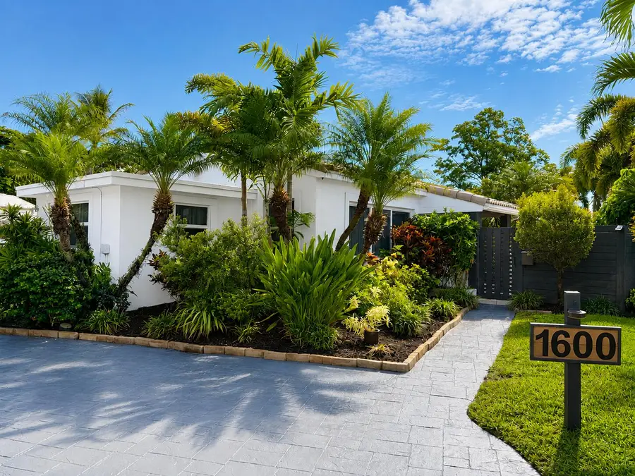 1600 NW 4th Avenue, Fort Lauderdale, FL 33311 - #2