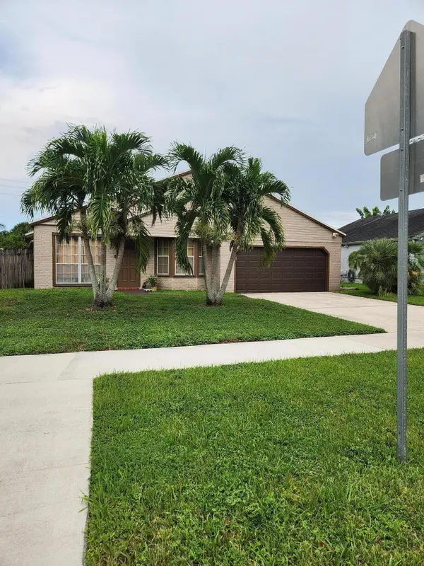 1000 SW 133rd Terrace, Davie, FL 33325