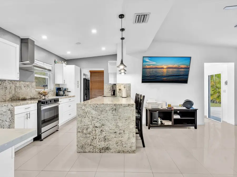 1580 NE 43rd Court, Pompano Beach, FL 33064 - #3