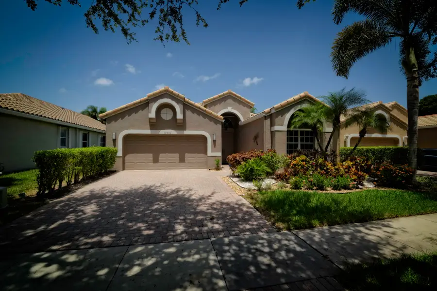 10052 Diamond Lake Drive, Boynton Beach, FL 33437 - #2