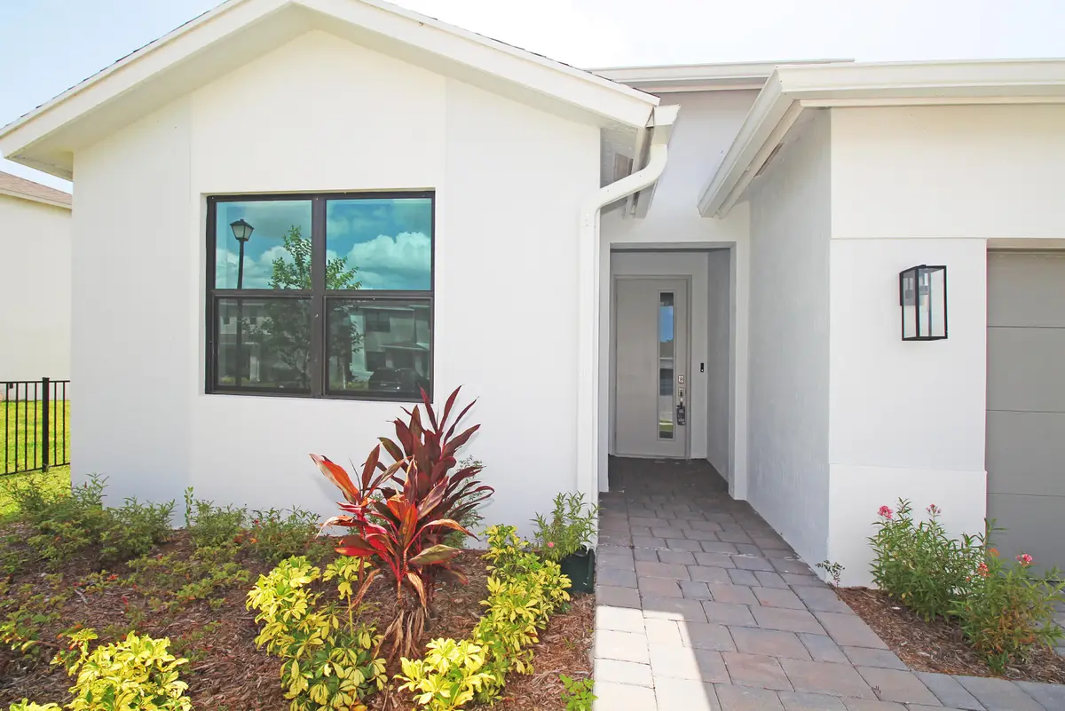 5929 SE Sky Blue Circle E, Stuart, FL 34997 - #1