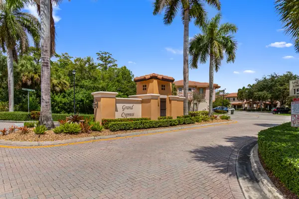 4783 Preserve Street, Coconut Creek, FL 33073