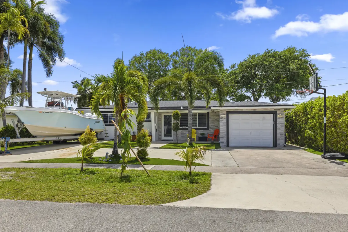 3230 Roosevelt Street, Hollywood, FL 33021 - #1