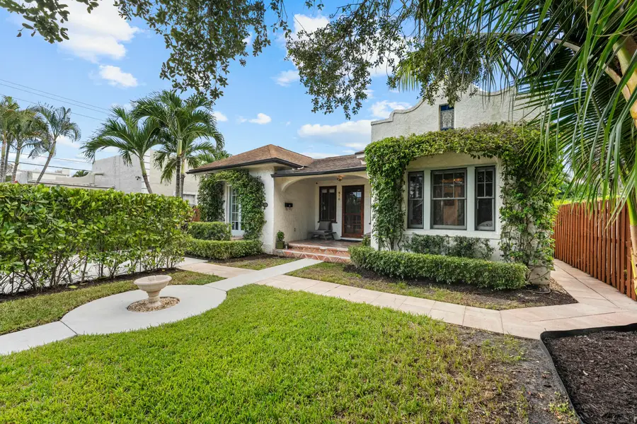 416 Westwood Road, West Palm Beach, FL 33401 - #2
