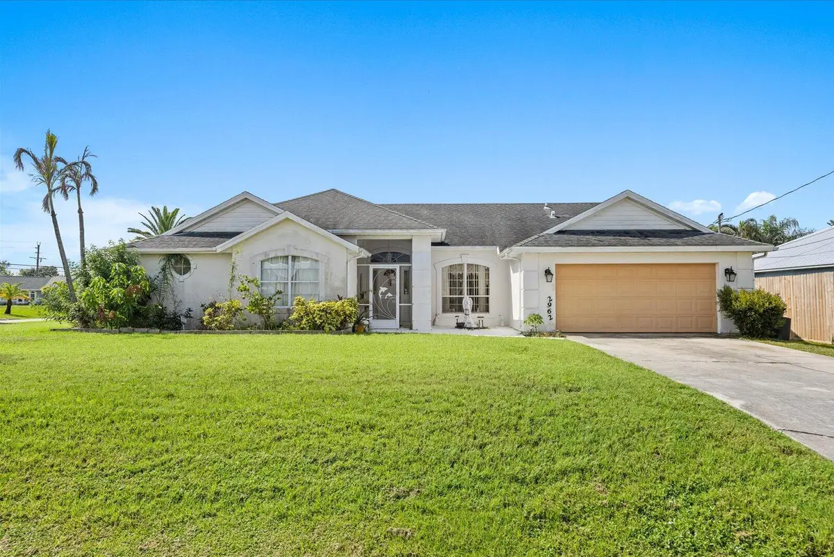 2962 SE Bella Road, Port Saint Lucie, FL 34984 - #1