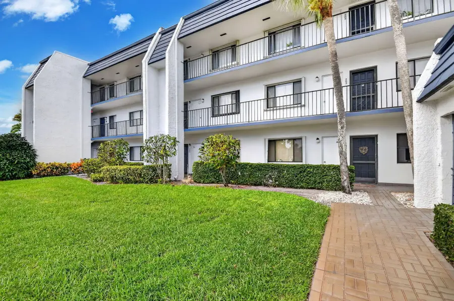 4483 Luxemburg Court #103, Lake Worth, FL 33467 - #3