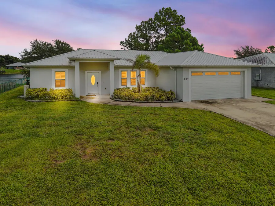 844 Lake Betty Drive, Lake Placid, FL 33852 - #2