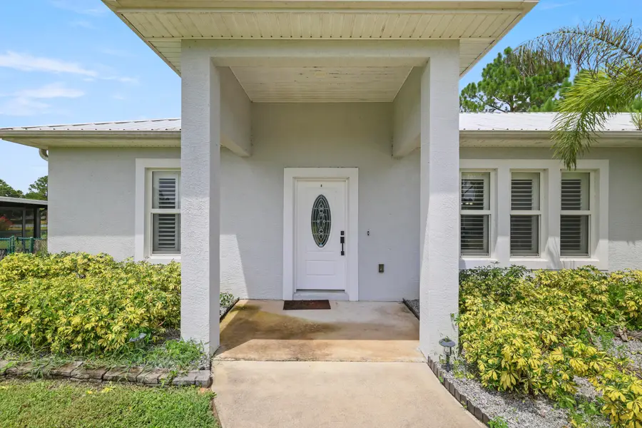 844 Lake Betty Drive, Lake Placid, FL 33852 - #3