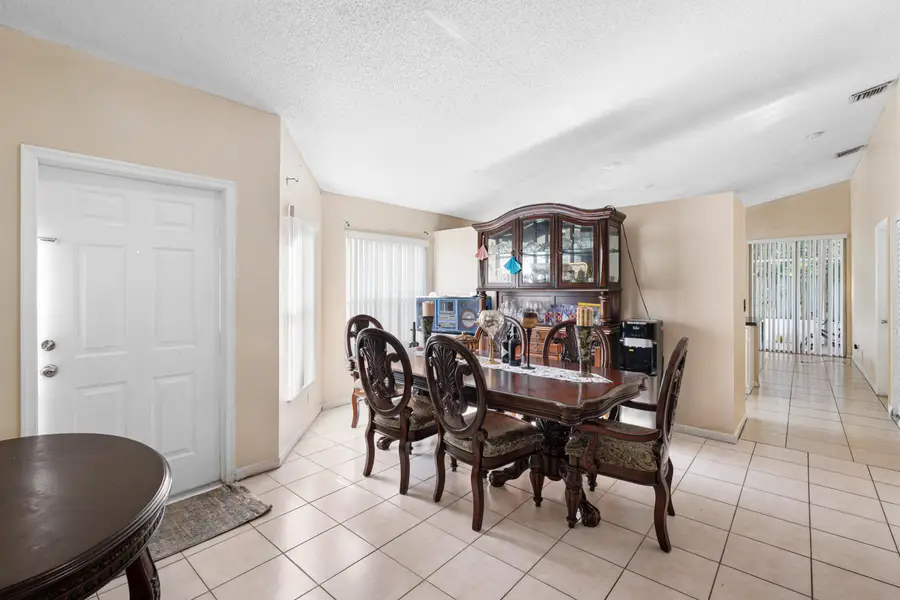 6179 Savannah Way, Lake Worth, FL 33463 - #3