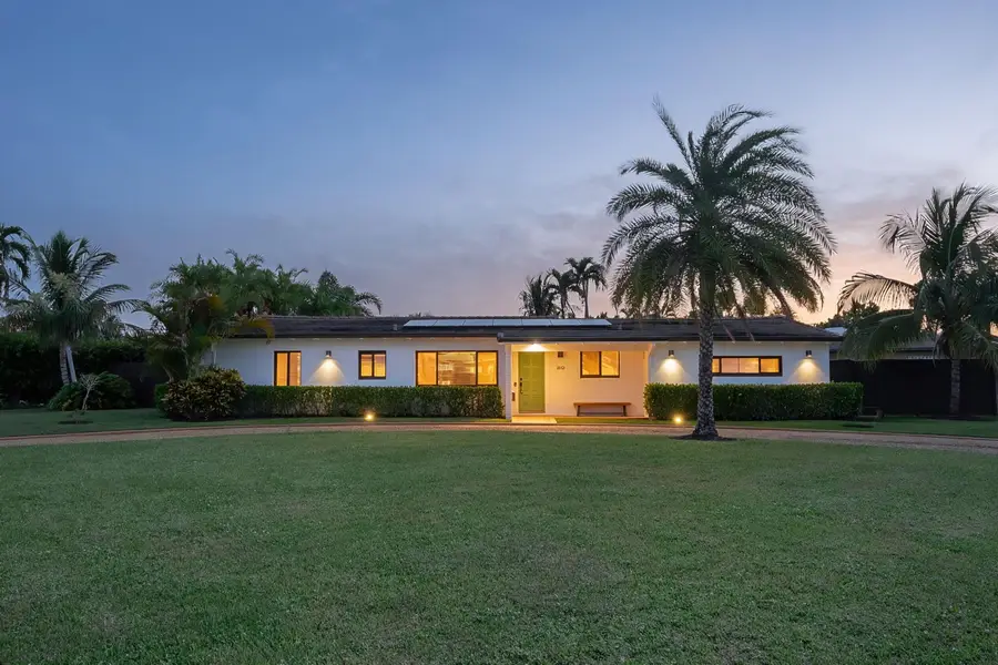 310 Orange Way, West Palm Beach, FL 33405 - #2