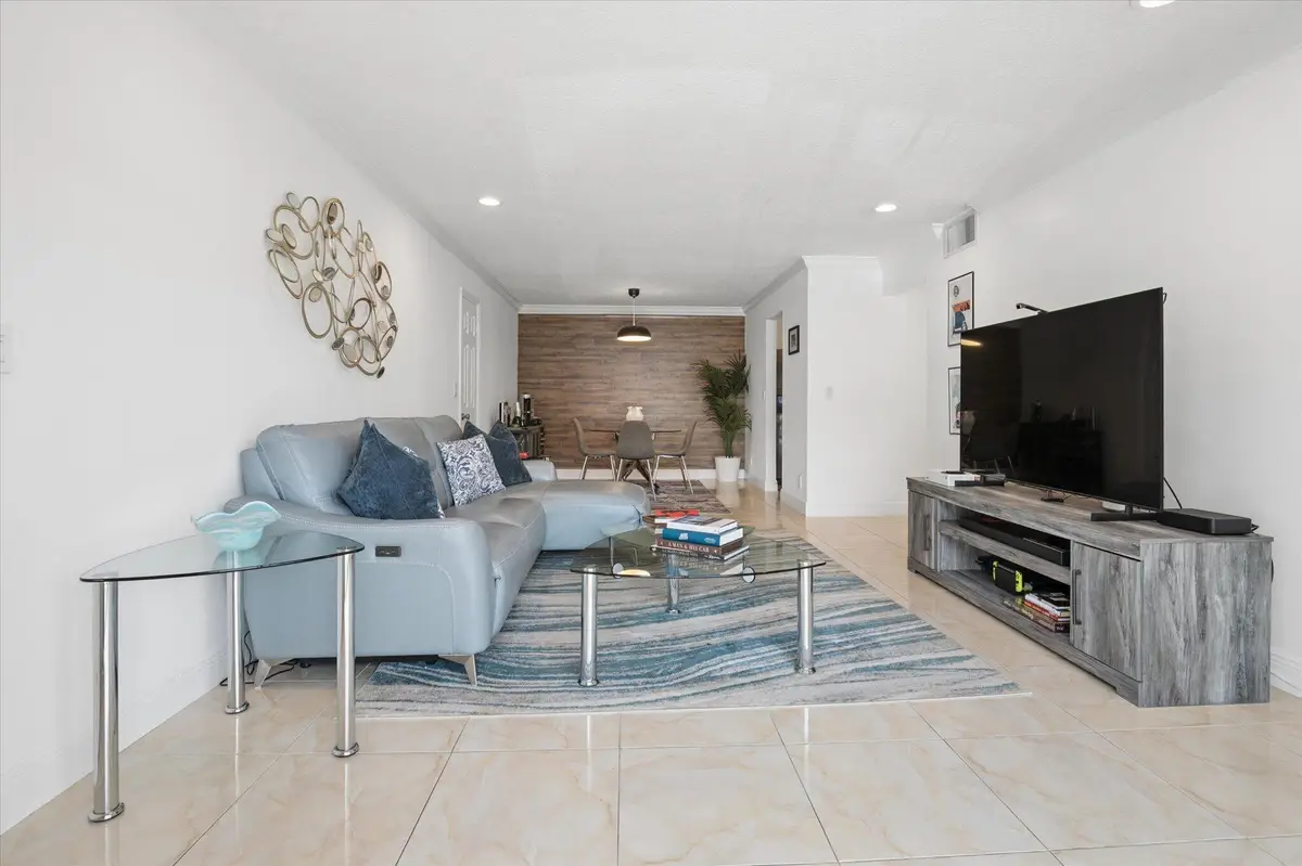6287 Bay Club Drive #2, Fort Lauderdale, FL 33308 - #1