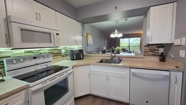 2206 S Cypress Bend Drive #504, Pompano Beach, FL 33069