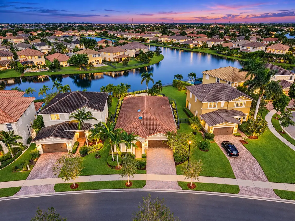 8561 Lakeside Bend, Parkland, FL 33076 - #1