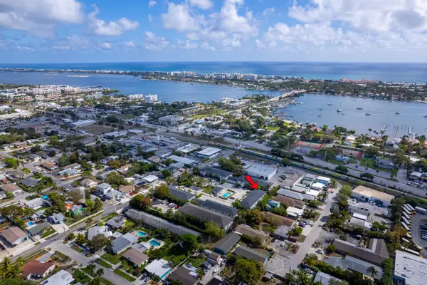 324 W Pine Street #11, Lantana, FL 33462