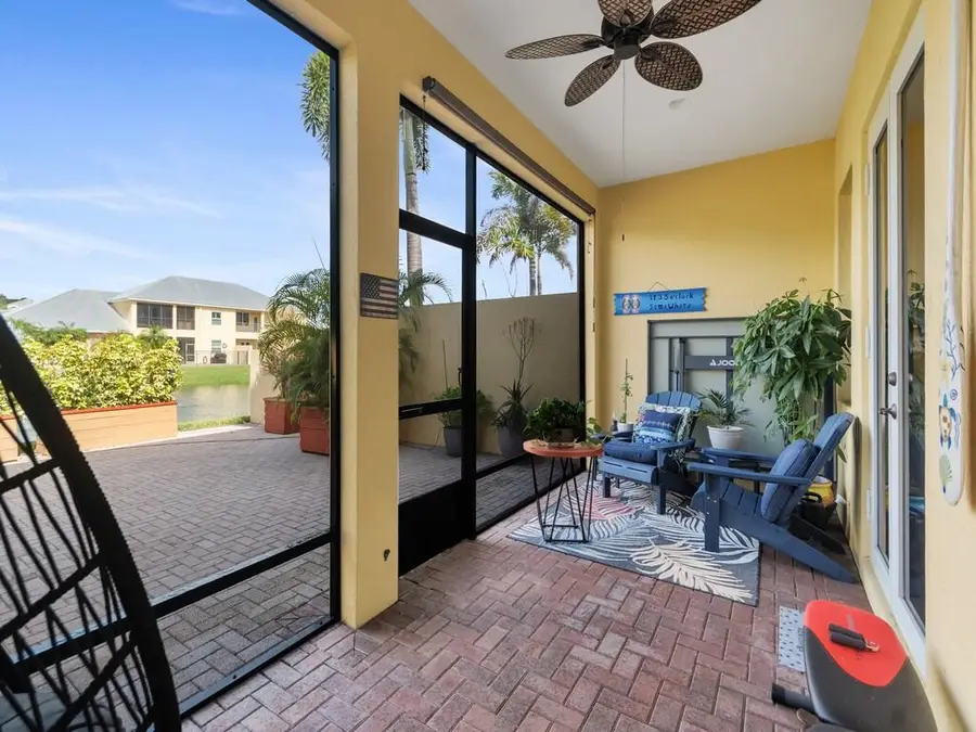 4555 Bridgepointe Way #126, Vero Beach, FL 32967 - #2