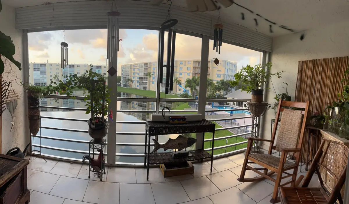 401 SE 3rd Street #305, Dania Beach, FL 33004 - #1