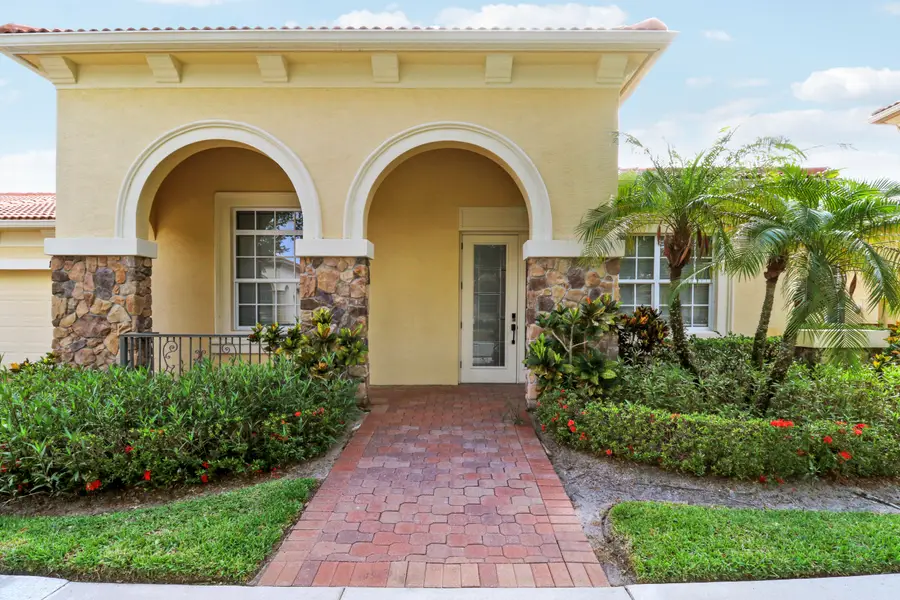 10150 SW Ambrose Way, Port Saint Lucie, FL 34986 - #3