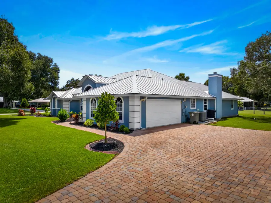 3601 Cottonwood Drive, Fort Pierce, FL 34981 - #2