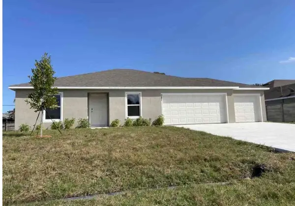 781 SW Dorchester Street, Port St Lucie, FL 34983