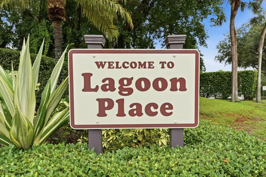 9325 Lagoon Place, Davie, FL 33324 - #2