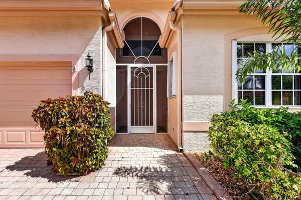 174 NW Lawton Road, Port St Lucie, FL 34986