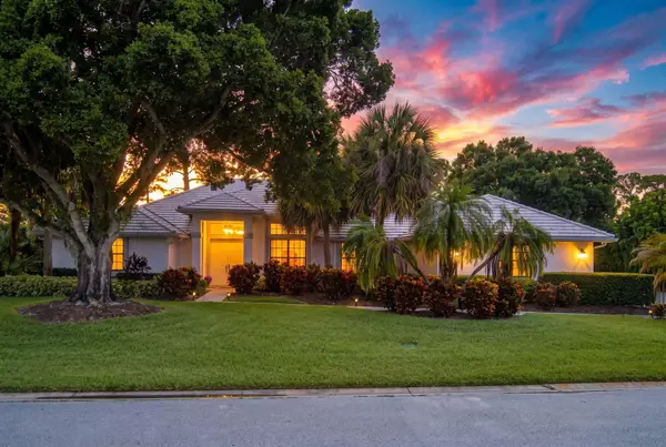 756 SW Pelican Cove, Port St Lucie, FL 34986