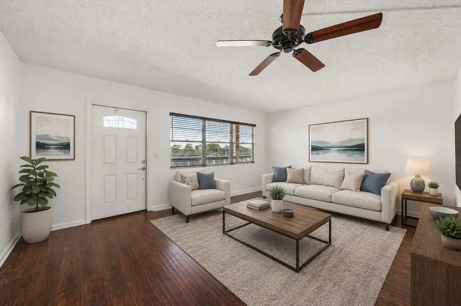 413 Southampton A, West Palm Beach, FL 33417 - #3