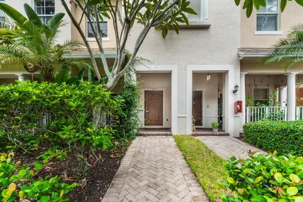 341 Indian Creek Parkway #103, Jupiter, FL 33458