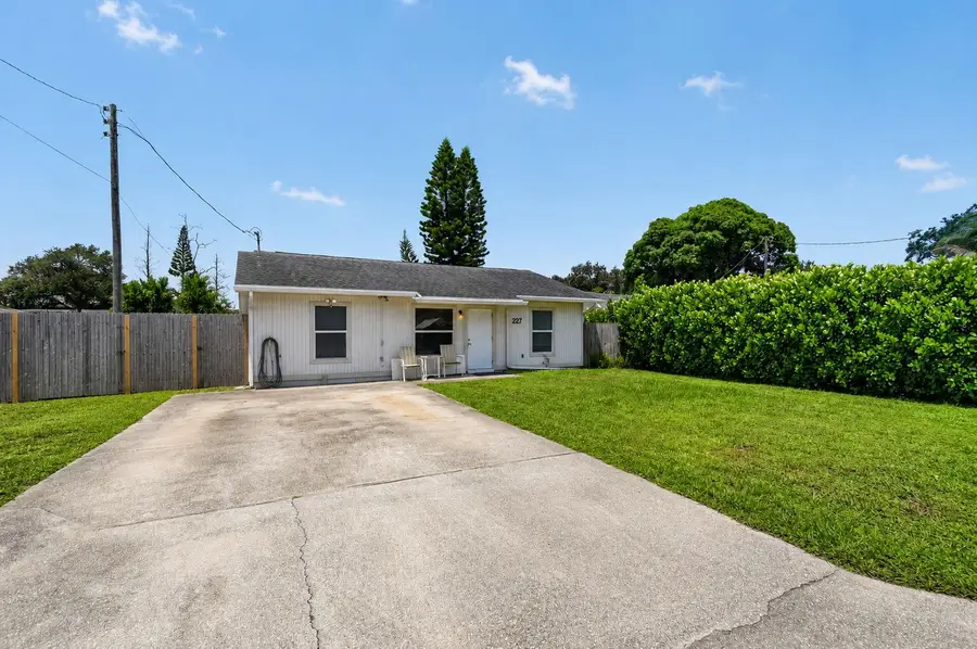 207/227 Ethelyn Drive, West Palm Beach, FL 33415 - #2