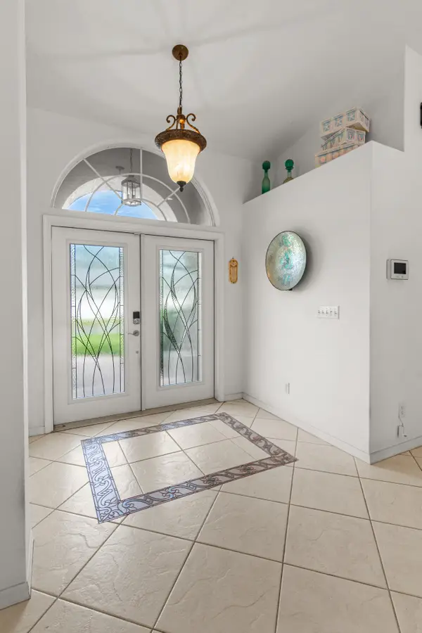 3402 SW Edo Street, Port St Lucie, FL 34953