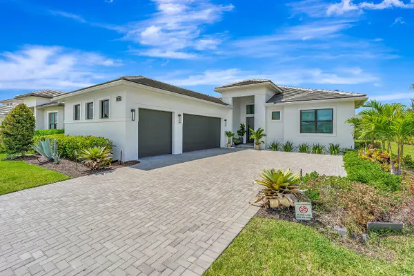 11416 SW Pietra Way, Port St Lucie, FL 34987