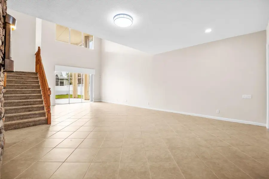206 Magnolia Lakes Boulevard, Port Saint Lucie, FL 34986 - #3