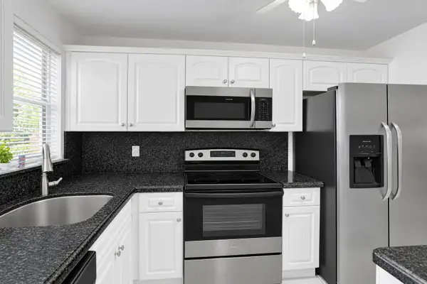 2651 Sunrise Lakes Drive E #104, Sunrise, FL 33322