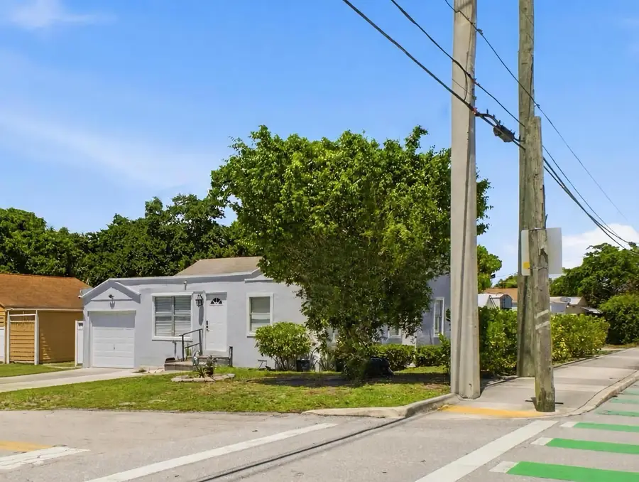 801 Hampton Road, West Palm Beach, FL 33405 - #2