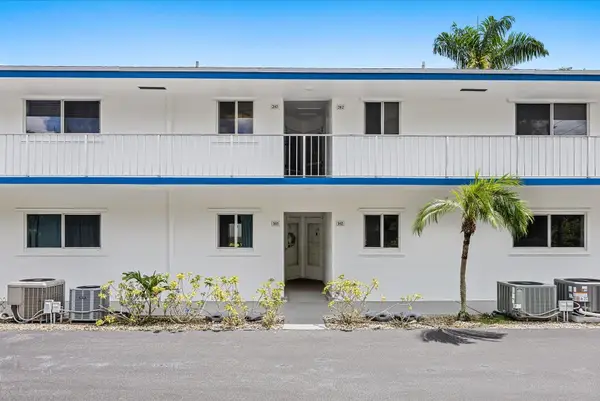 2 Garden Street #203M, Tequesta, FL 33469