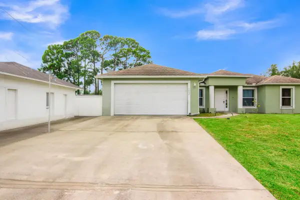 1002 SW Romaine Lane, Port St Lucie, FL 34953