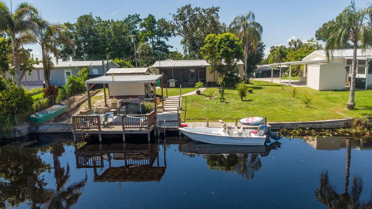 3301 SE 28th Street Se, Okeechobee, FL 34974 - #1