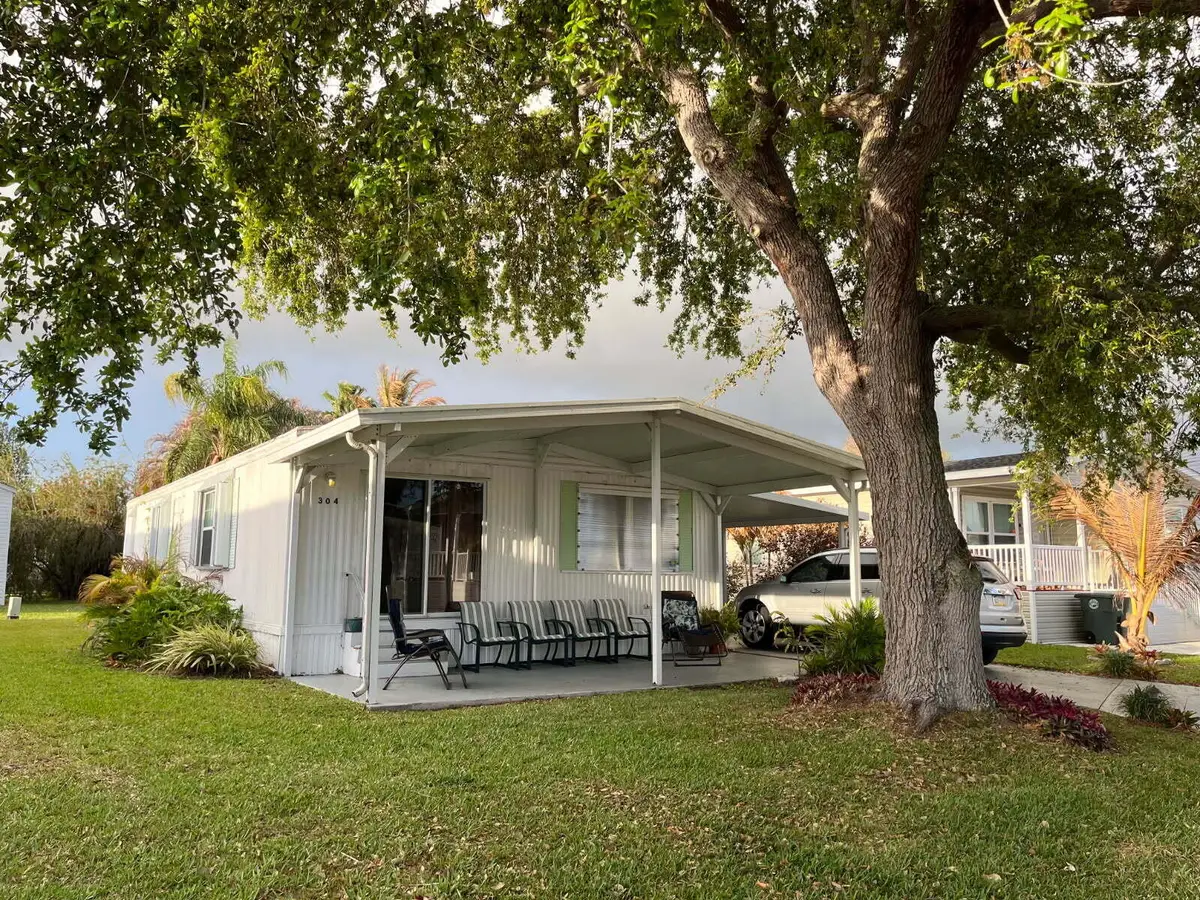 304 Mockingbird Ave Avenue, Fort Pierce, FL 34982 - #1