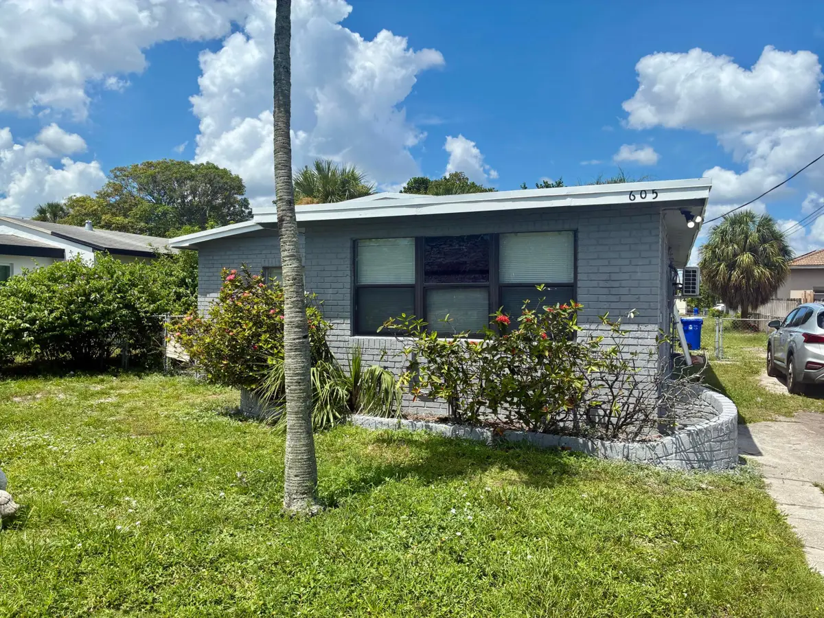 605 NW 9th Avenue, Pompano Beach, FL 33060 - #1